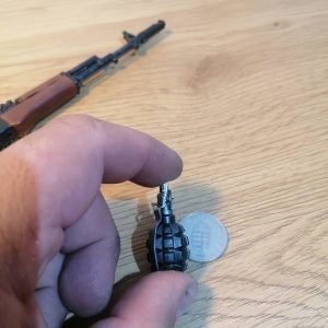 functional hand grenade -13/